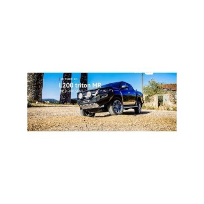 PARE CHOC AVANT AVEC ABAR...