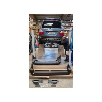 PARE CHOC ARRIERE TOYOTA...