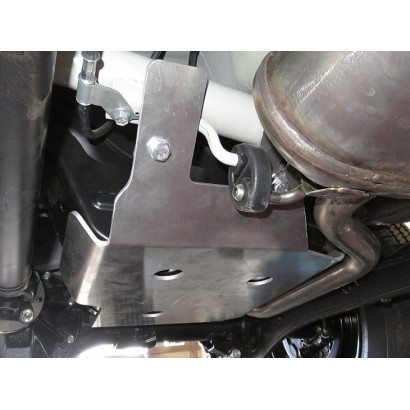 alt text - Protection de réservoir pour Suzuki Jimny à partir de 2018