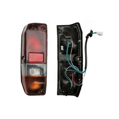 FEUX D'AILE ARRIERE GAUCHE...